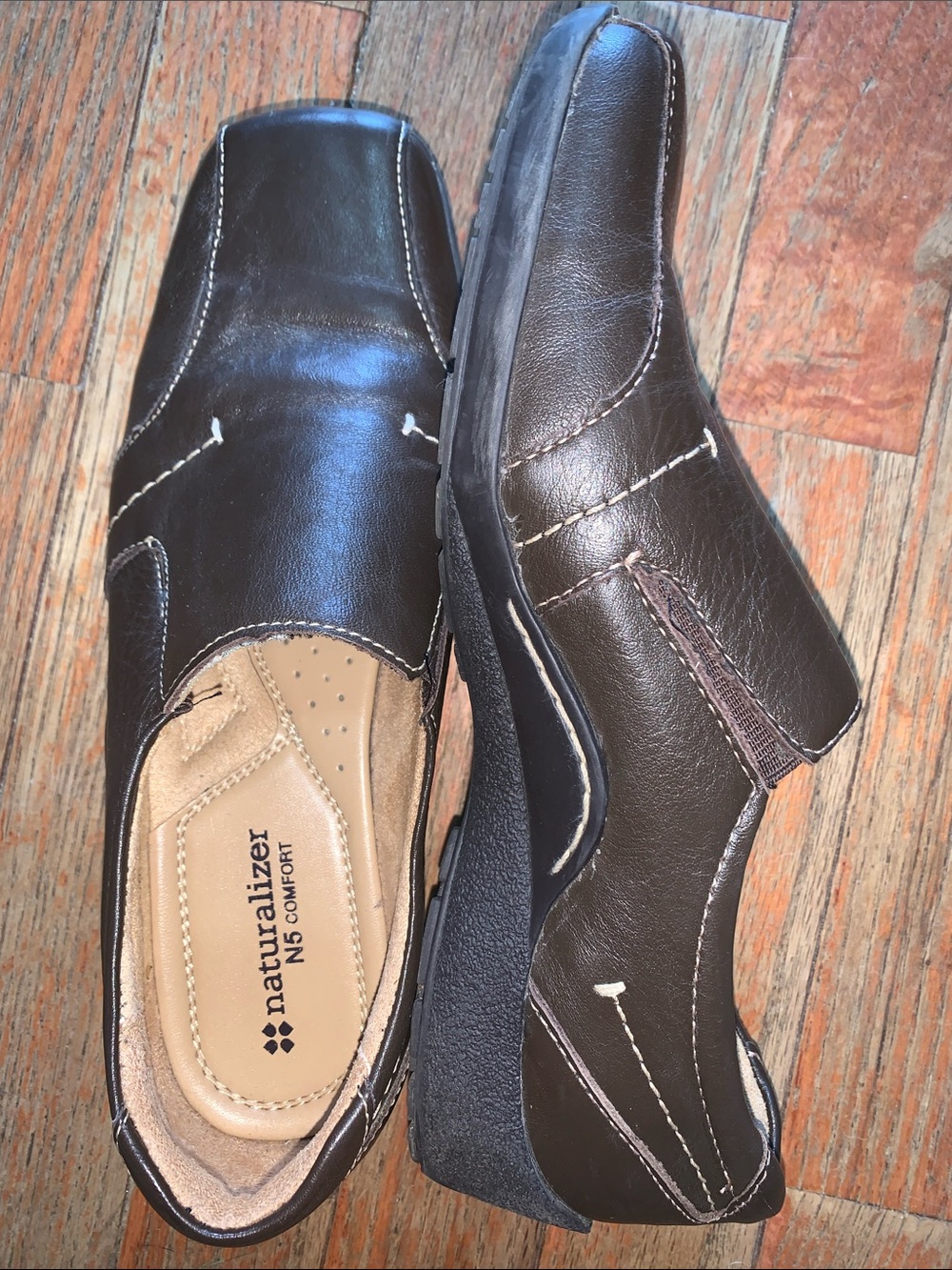 Naturalizer Brown Leather Women's Slip-On Loafers